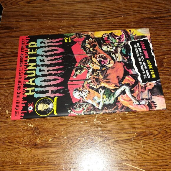 Haunted Horror #9 (IDW / YOE Comics, 2016) - Picture 3 of 3